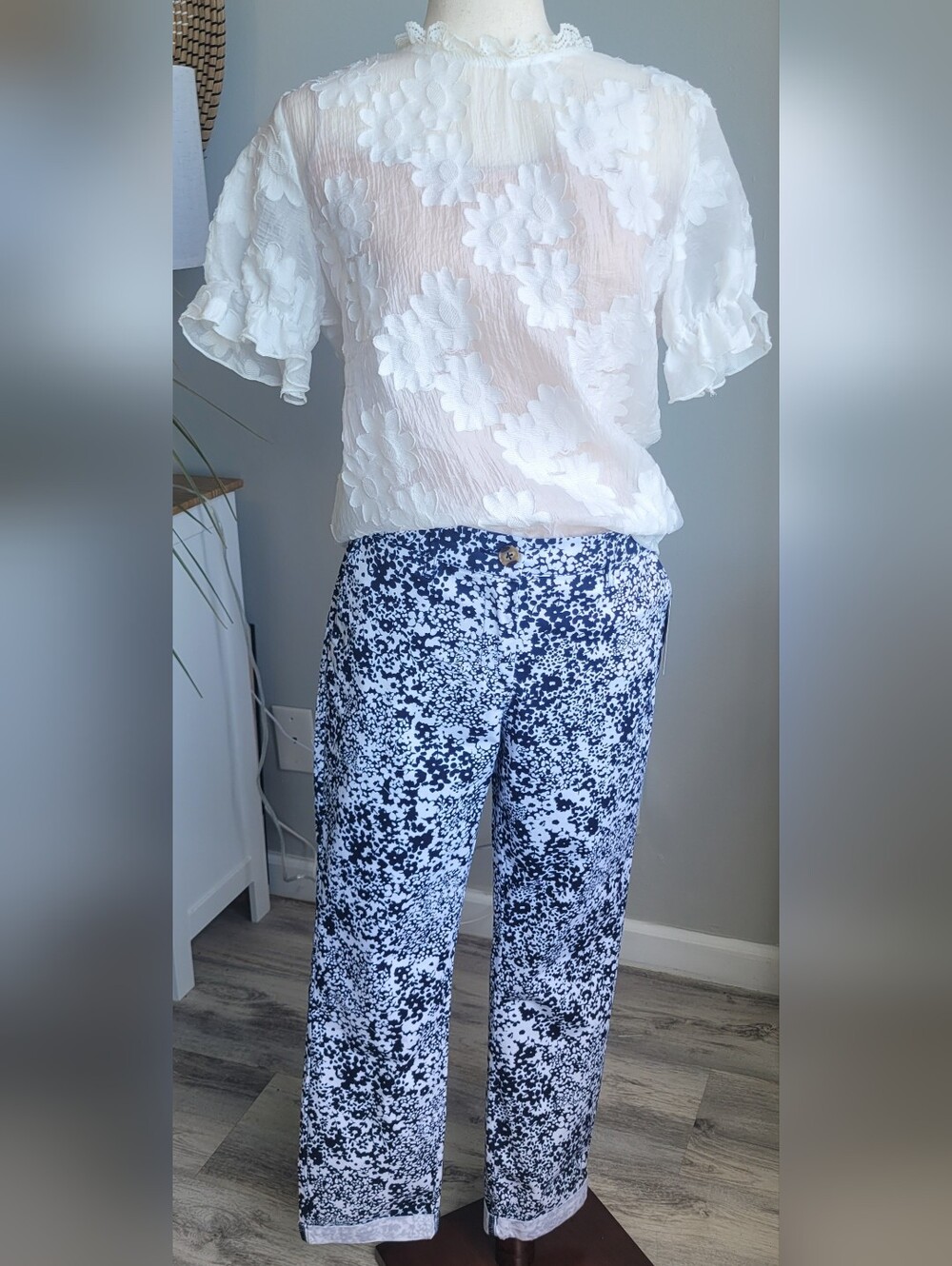 Nautica Montauk Chino Floral Print Ankle Pants Size 6 NWT Mid Rise Straight Leg